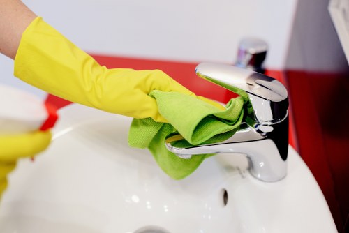 Professional carpet cleaners restoring a carpet in Charing Cross
