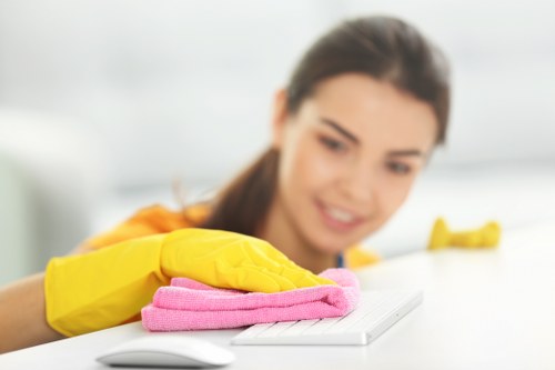 Charing Cross carpet cleaners providing a transparent estimate for a busy urban property